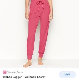 Small ribbed jogger by Victoria’s Secret